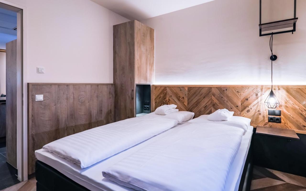 24 By Avenida - Mountain Hotel Kaprun Bagian luar foto