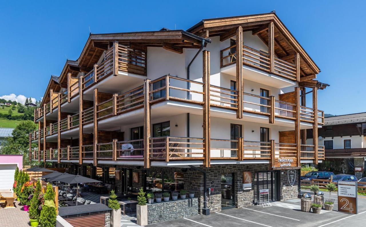 24 By Avenida - Mountain Hotel Kaprun Bagian luar foto